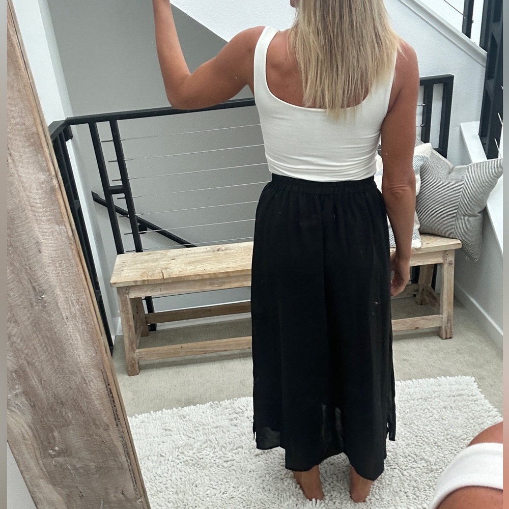 Black High Waisted Flowy Midi Skirt Side Slit Lightweight Summer Vacation Size S - Picture 5 of 12